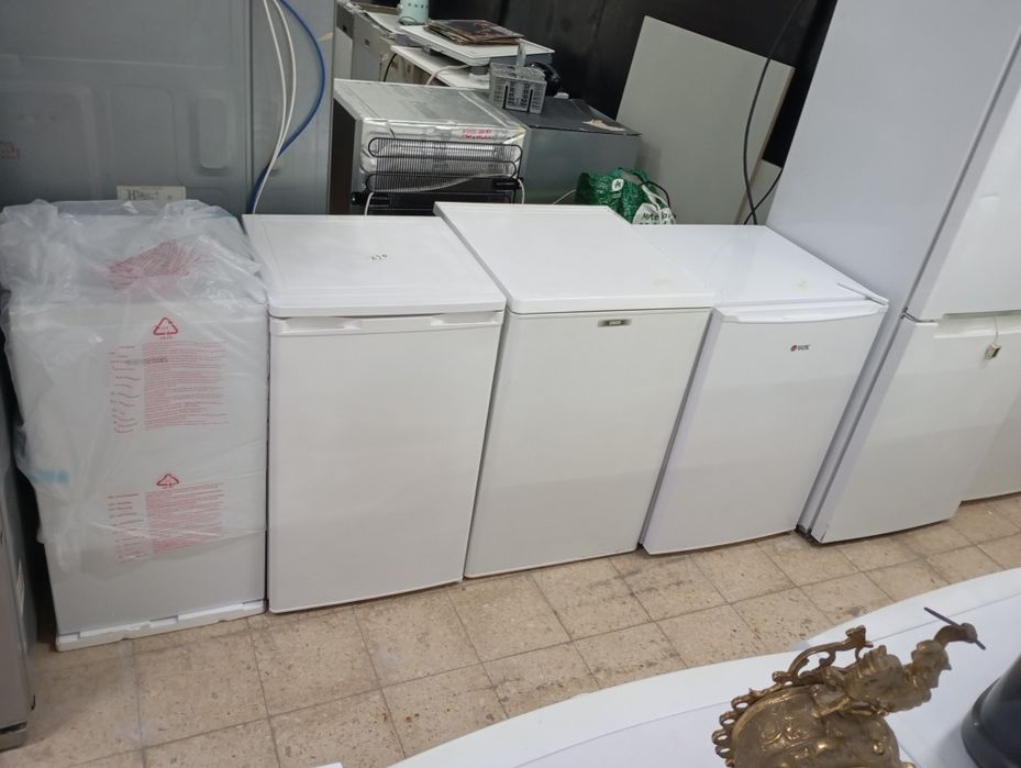 Máquina de encastre roupa e louça