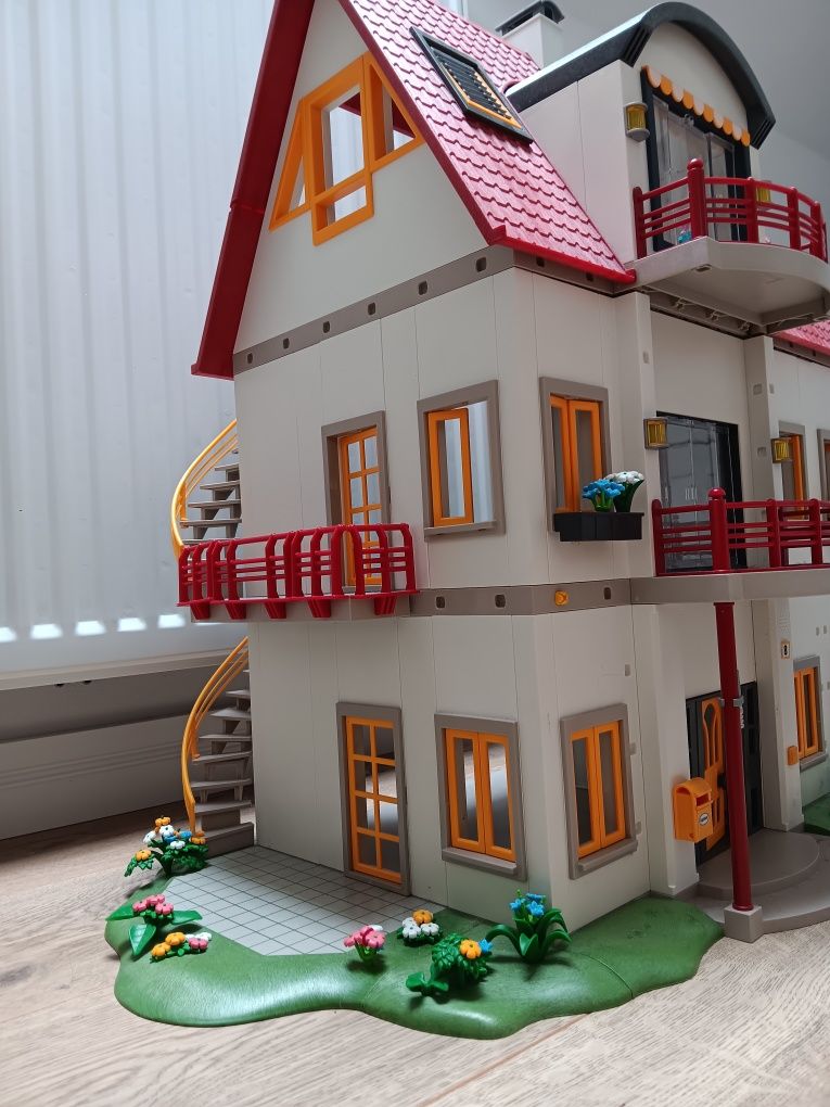 Dom DOM PLAYMOBIL 4279 + dodatkowe piętro 7387.