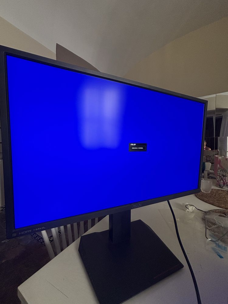 Asus monitor 27 MG279