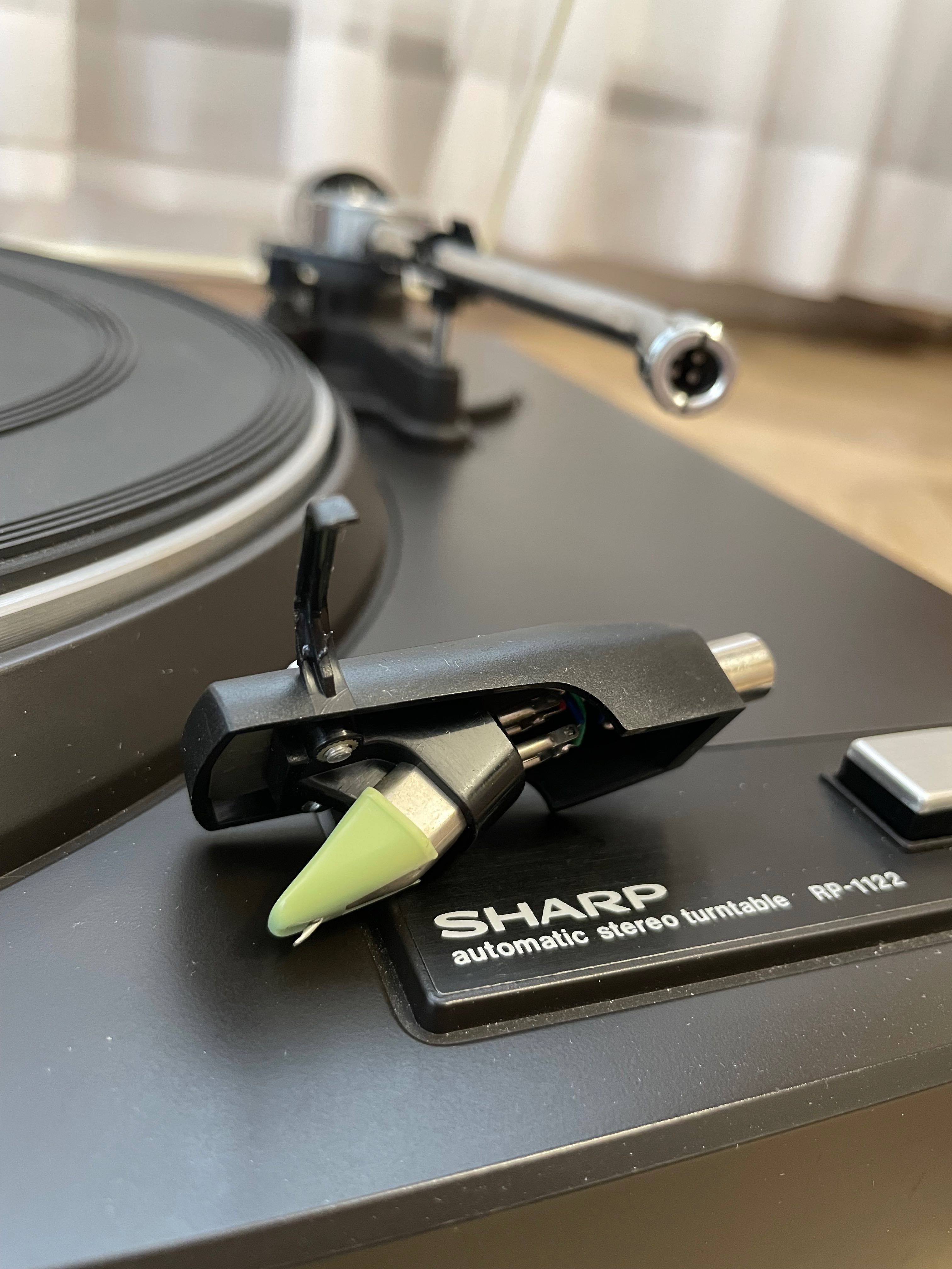 Gramofon Sharp RP-1122