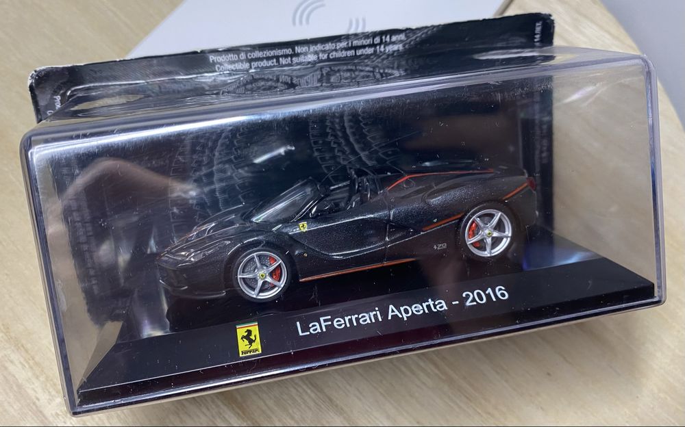 Miniatura LaFerrari Aperta 2016