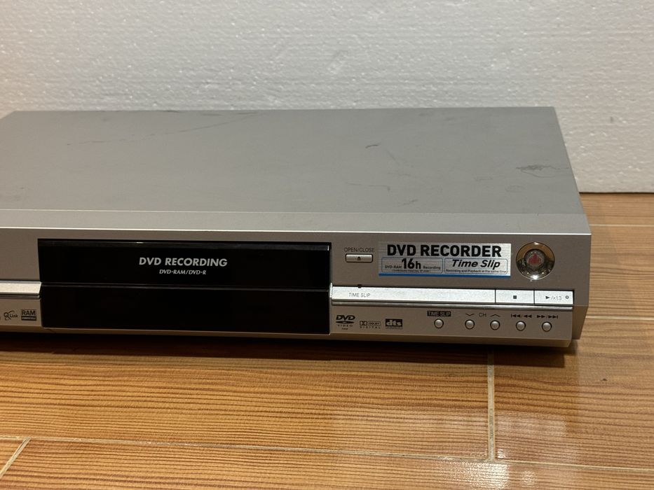 Leitor Gravador DVDs Panasonic