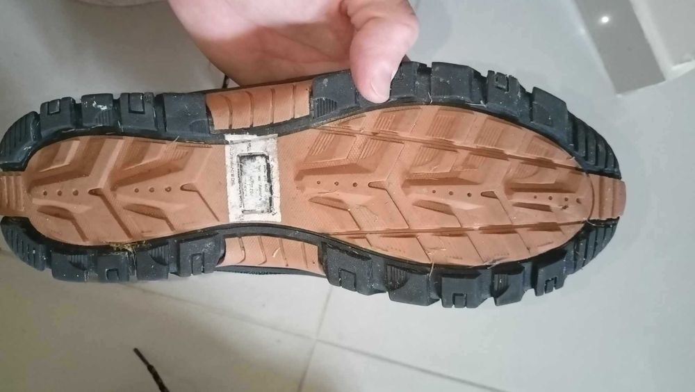 Buty Botki męskie-OCIEPLANE zimowe trekking jak nowe roz.44