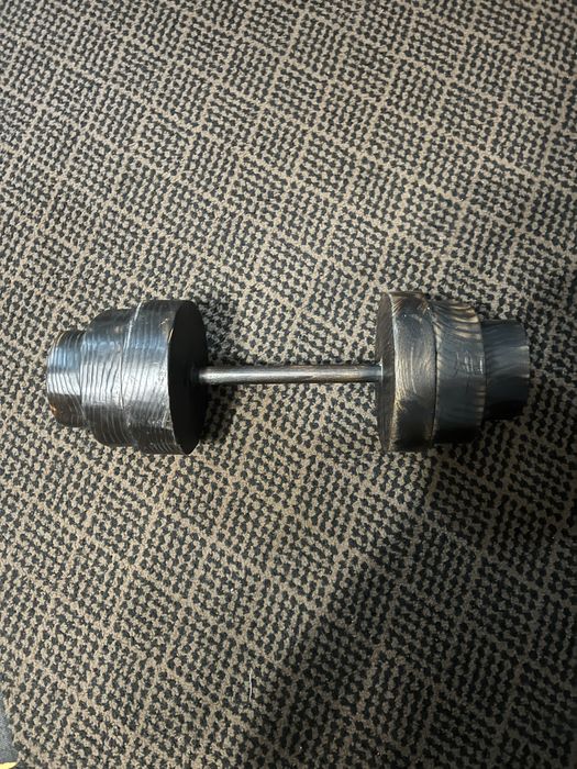 Гантеля з дерева