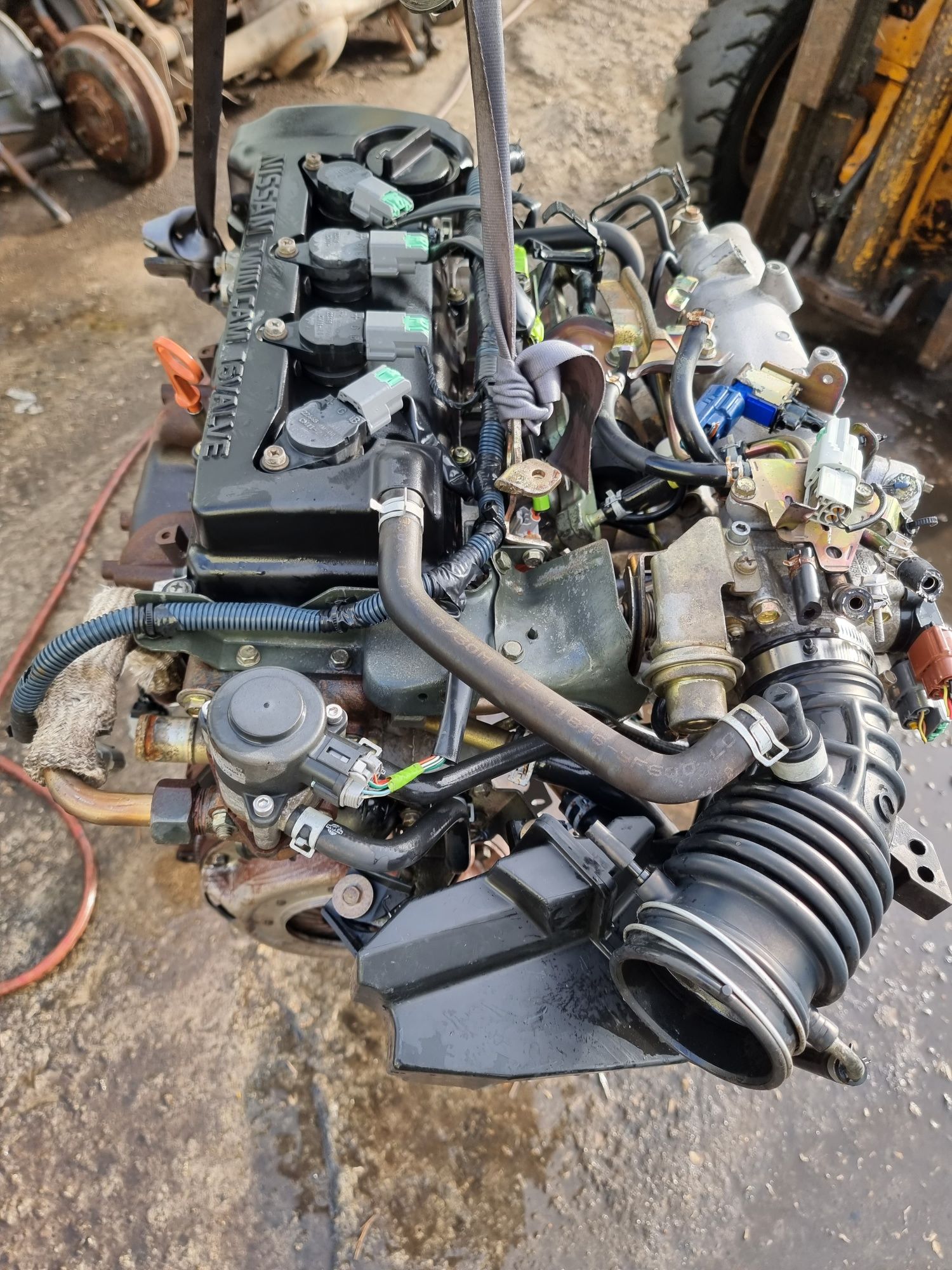 Motor Nissan N16 QG 15