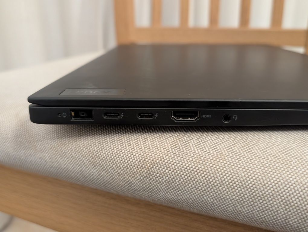 Lenovo Thinkpad X1 Extreme Gen 4 - Nvidia 3050 Ti / 64GB RAM / 1TB SSD