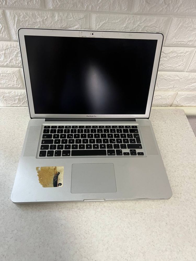 MacBook 15 Pro 2009