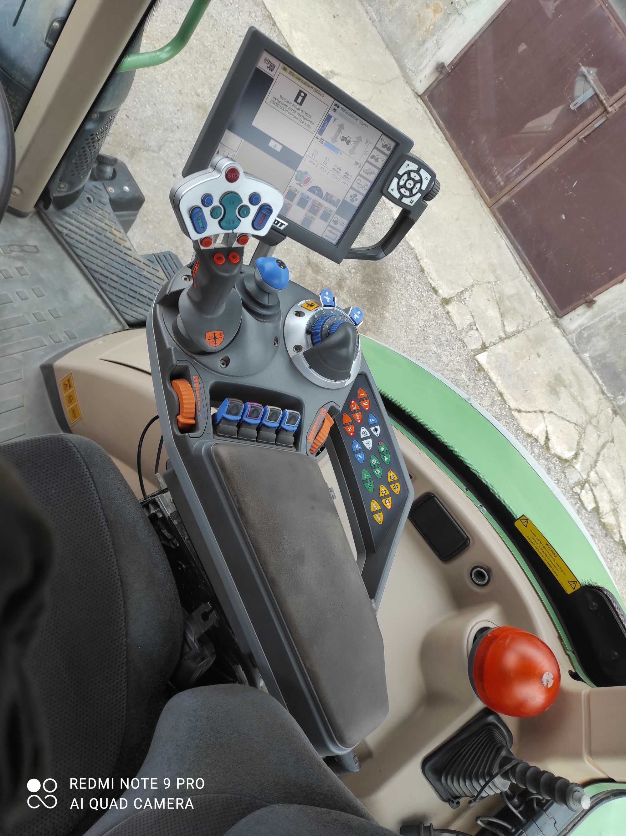 Fendt 724 Vario Profi Plus