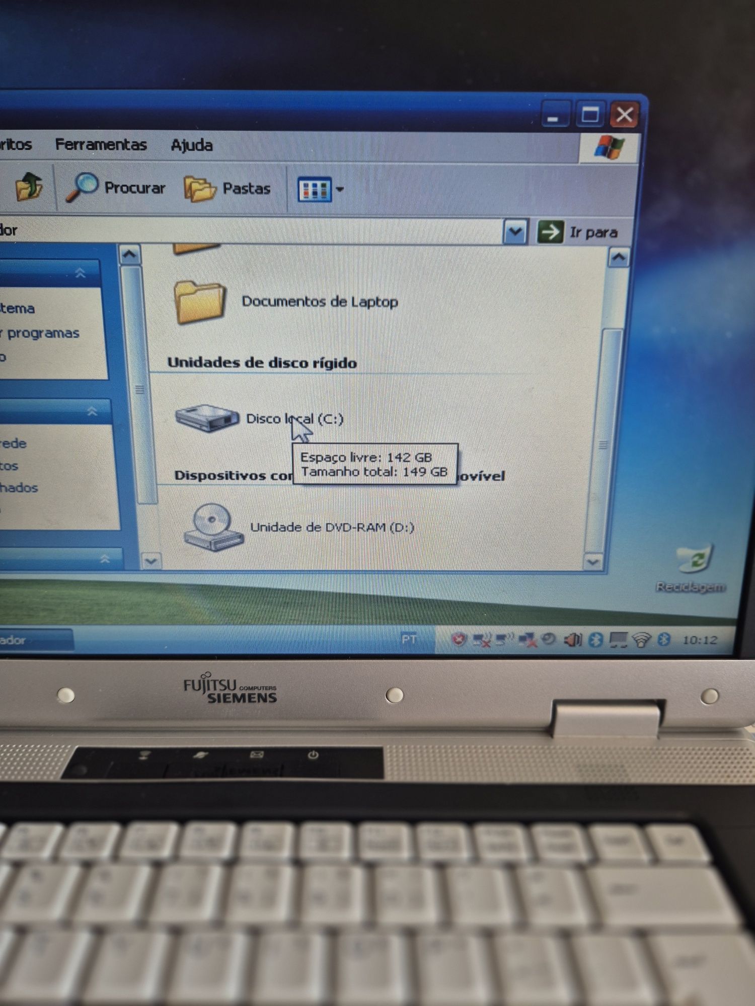 Portátil Fujitsu V3545 Windows XP