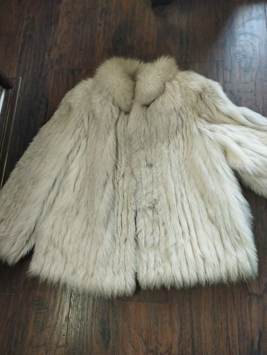 Futerko z białego lisa rozmiar 42
