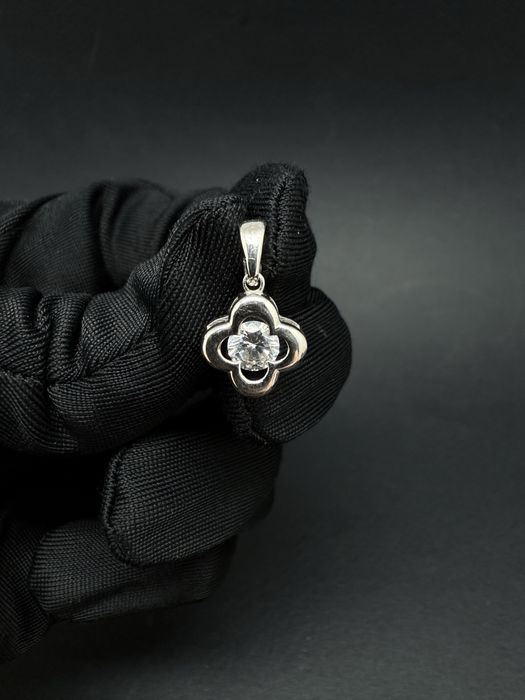 Золотий підвіс / золотая подвеска / золотий кулон