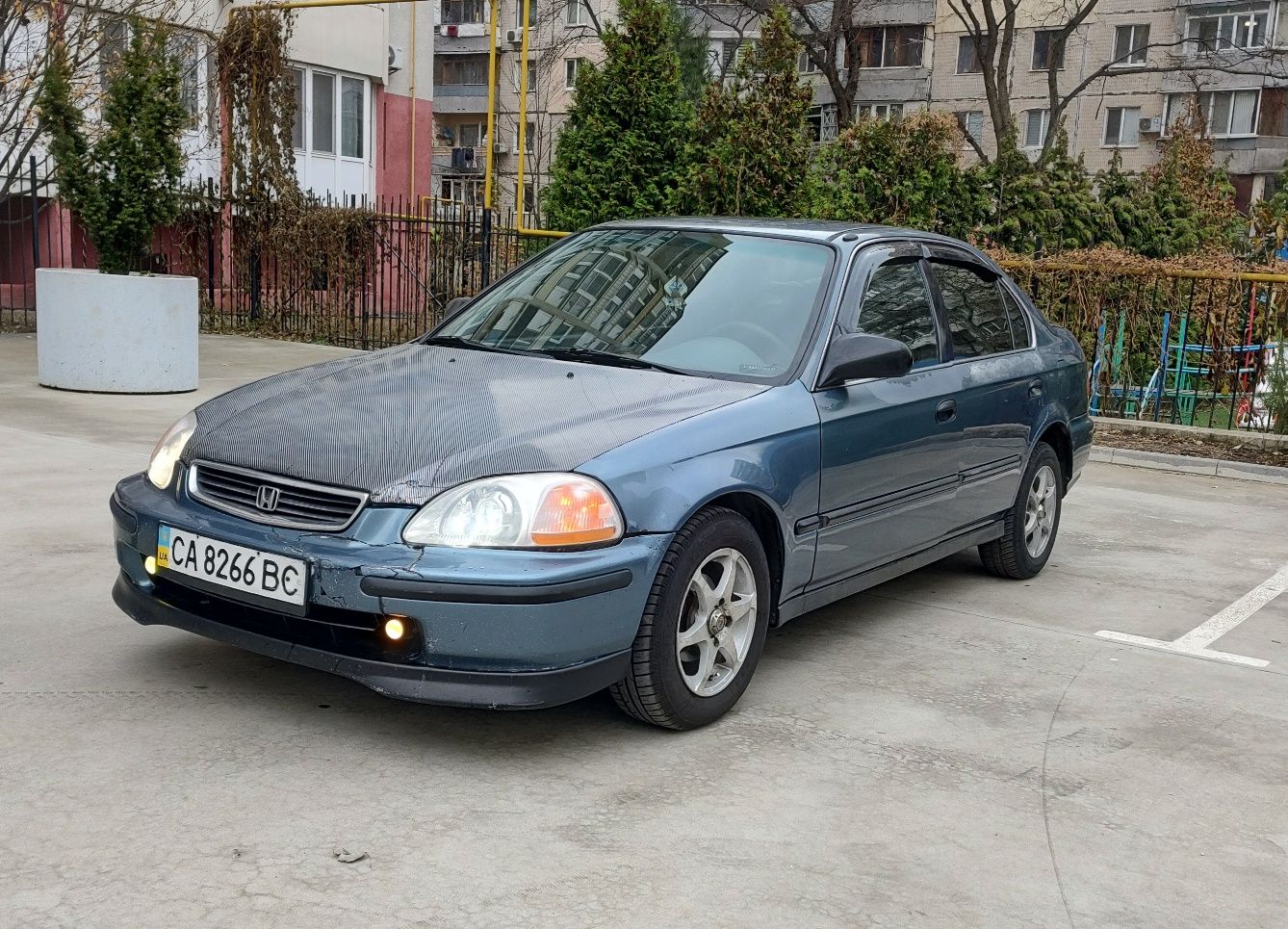 Honda civic lx   Ej6   1.6  D16Y7