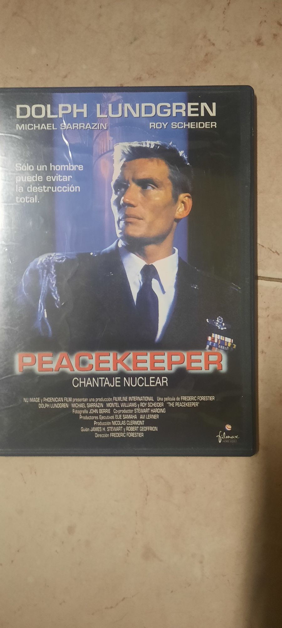 Filme peacekeeper (dolph lundgren)