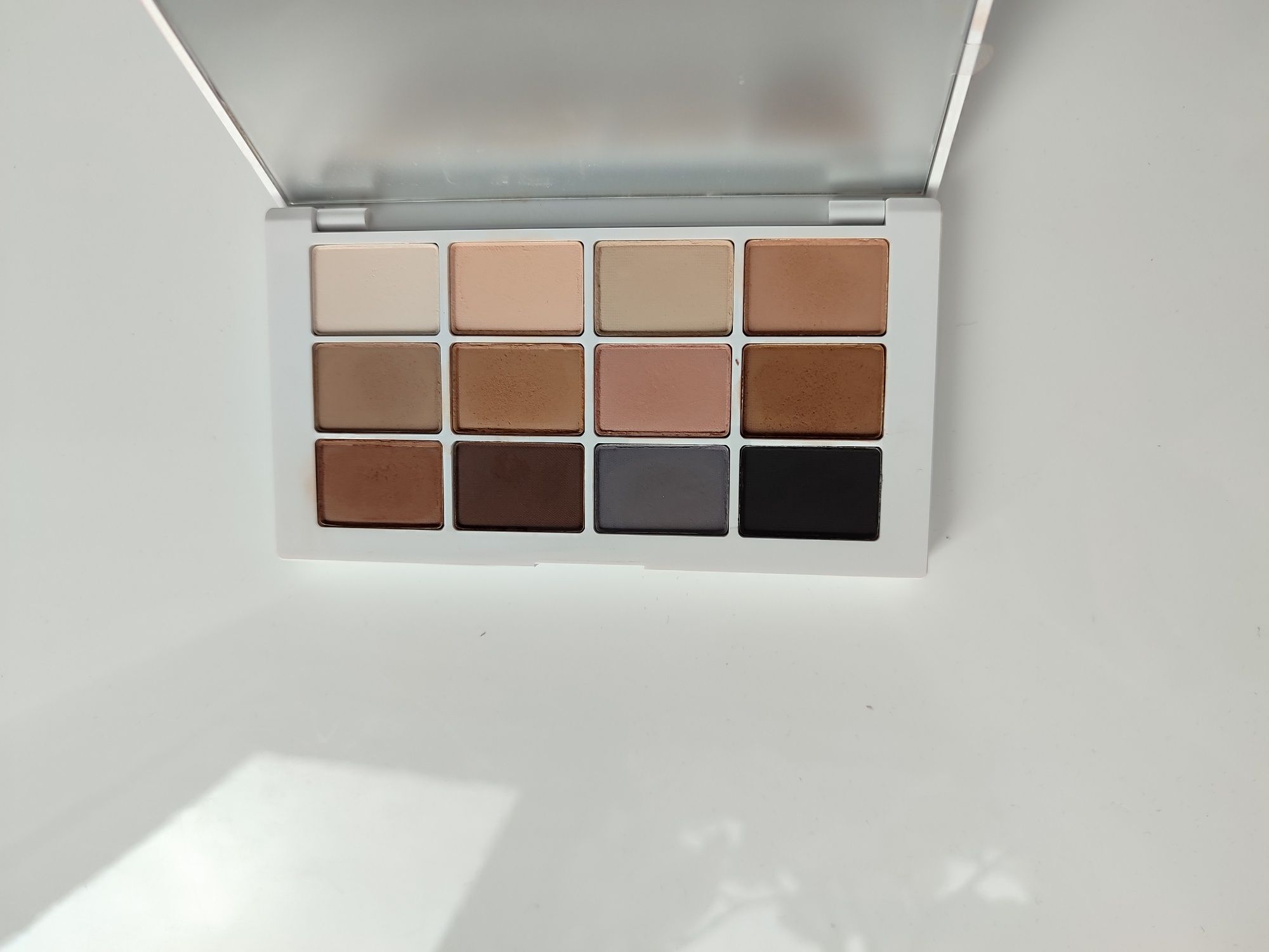 Makeup by Mario Master Mattes The Neutrals paleta cieni nude paletka