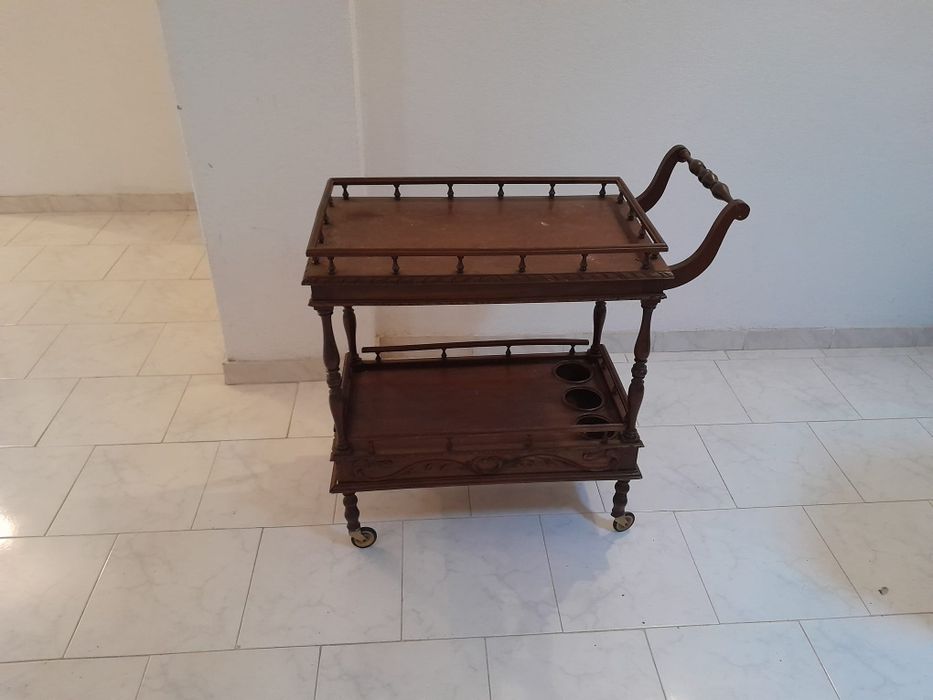 Carrinho de chá vintage