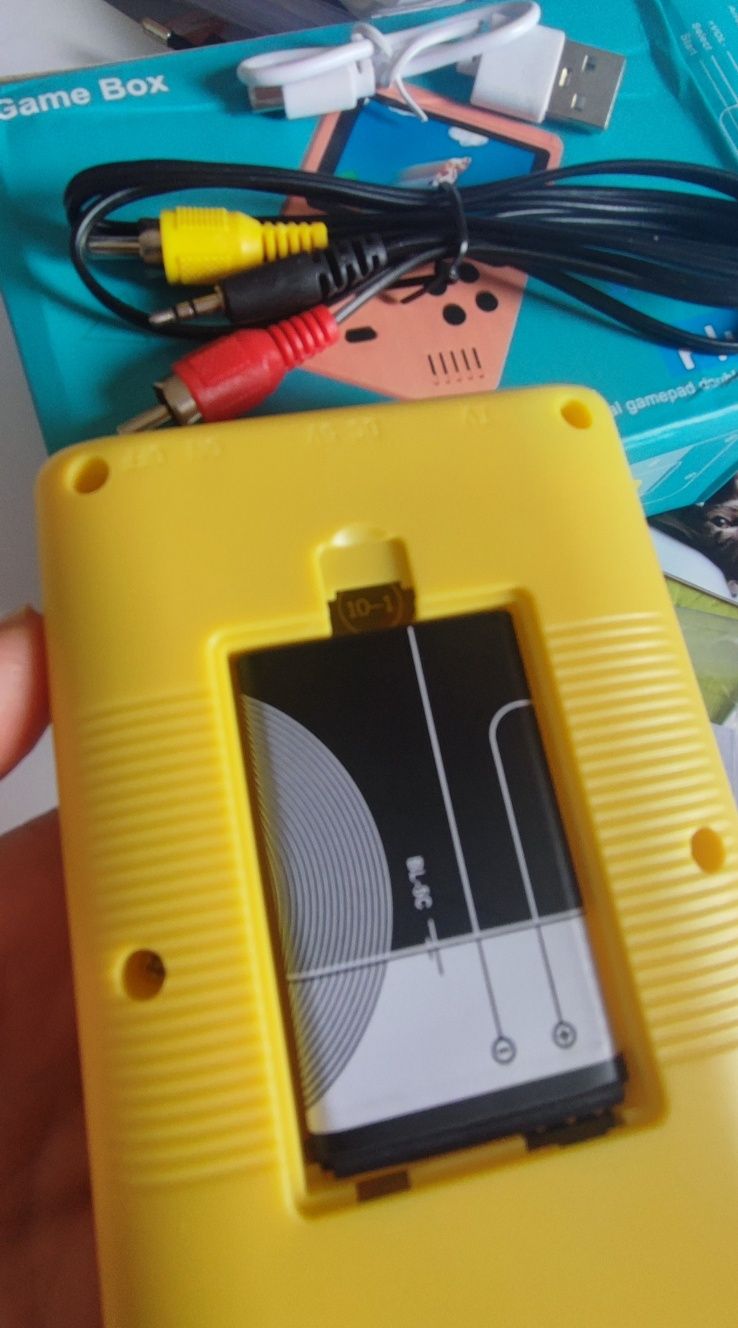 Game boy com Super Mario Bros, o clássico. Novo
