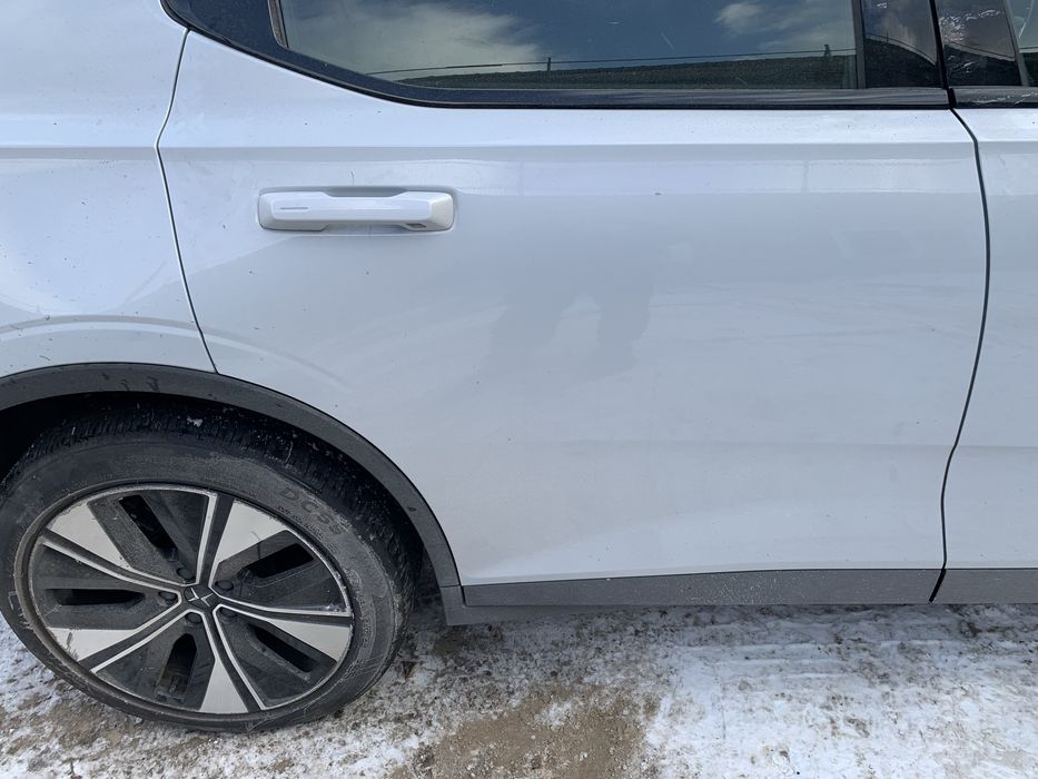 Розборка Polestar 2 колір 717/729