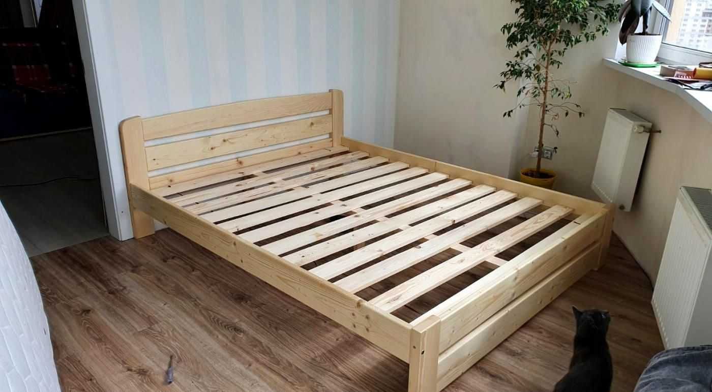 Ліжко Софія з масиву дерева сосна.Посиленні ламелі. Кровать деревянная