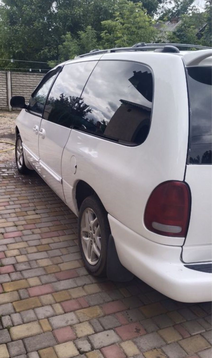 Dodge Ram Van Caravan