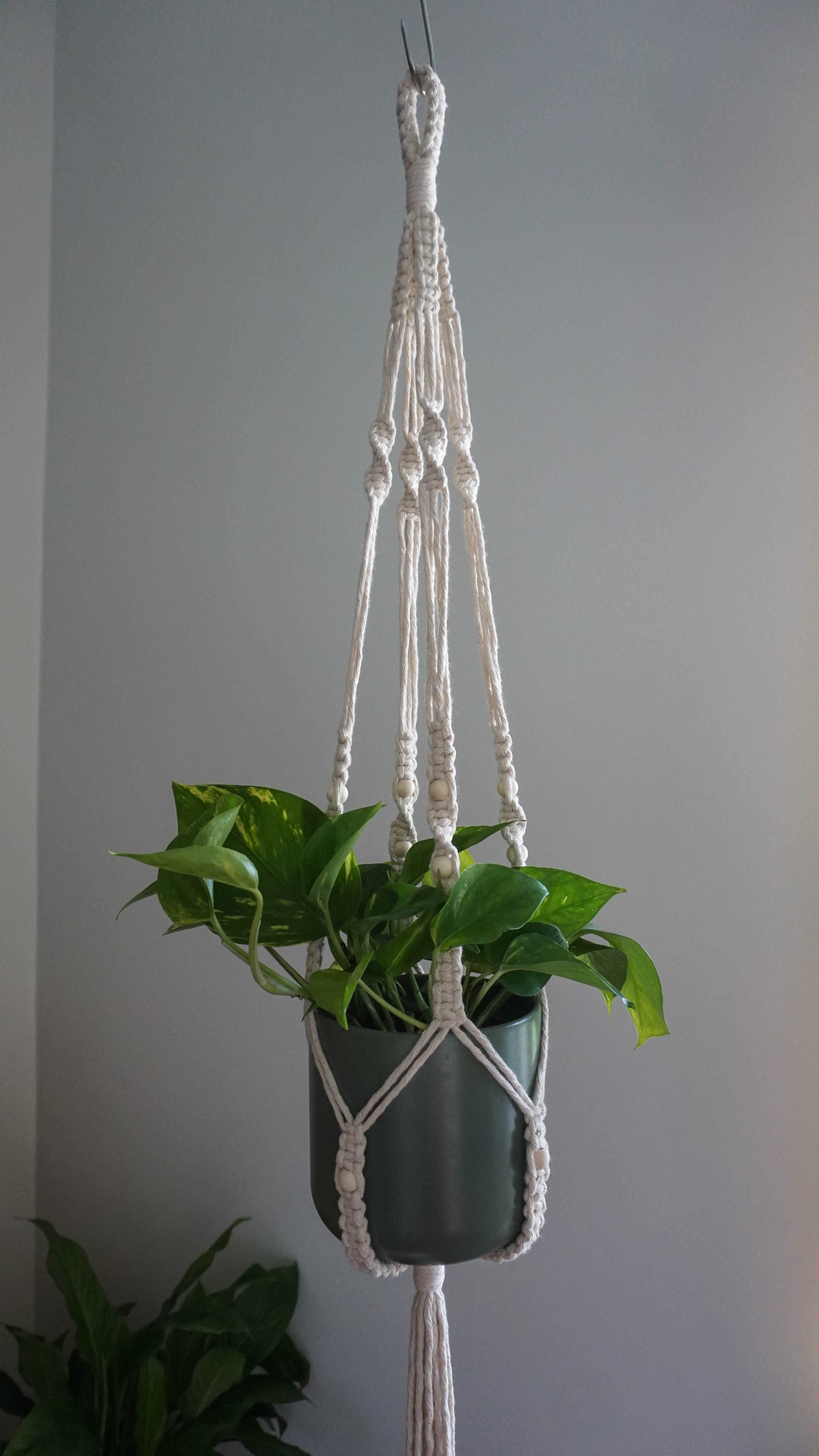 Suporte para vasos/plantas em macrame