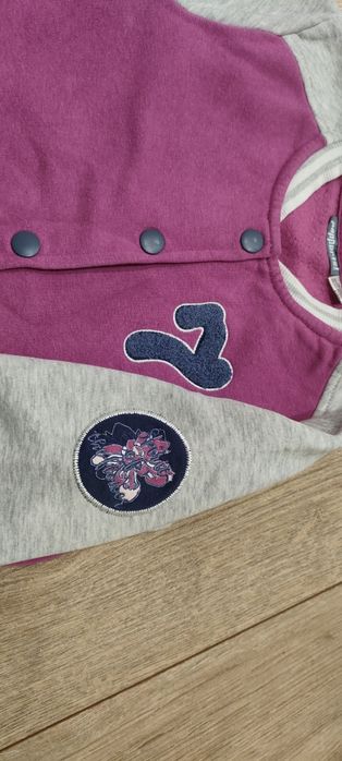 Bluza rozpinana rozm. 122/128