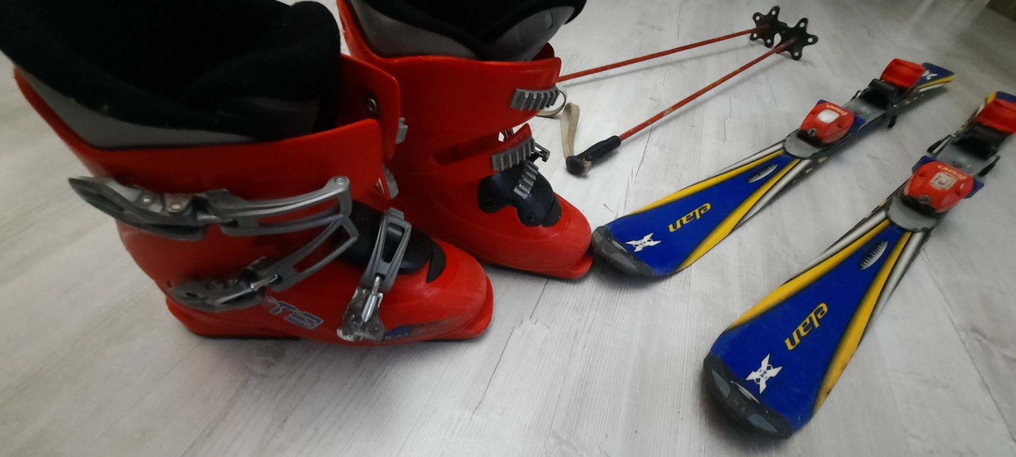 Narty + buty +kijki + kask +okulary komplet zestaw 26,5