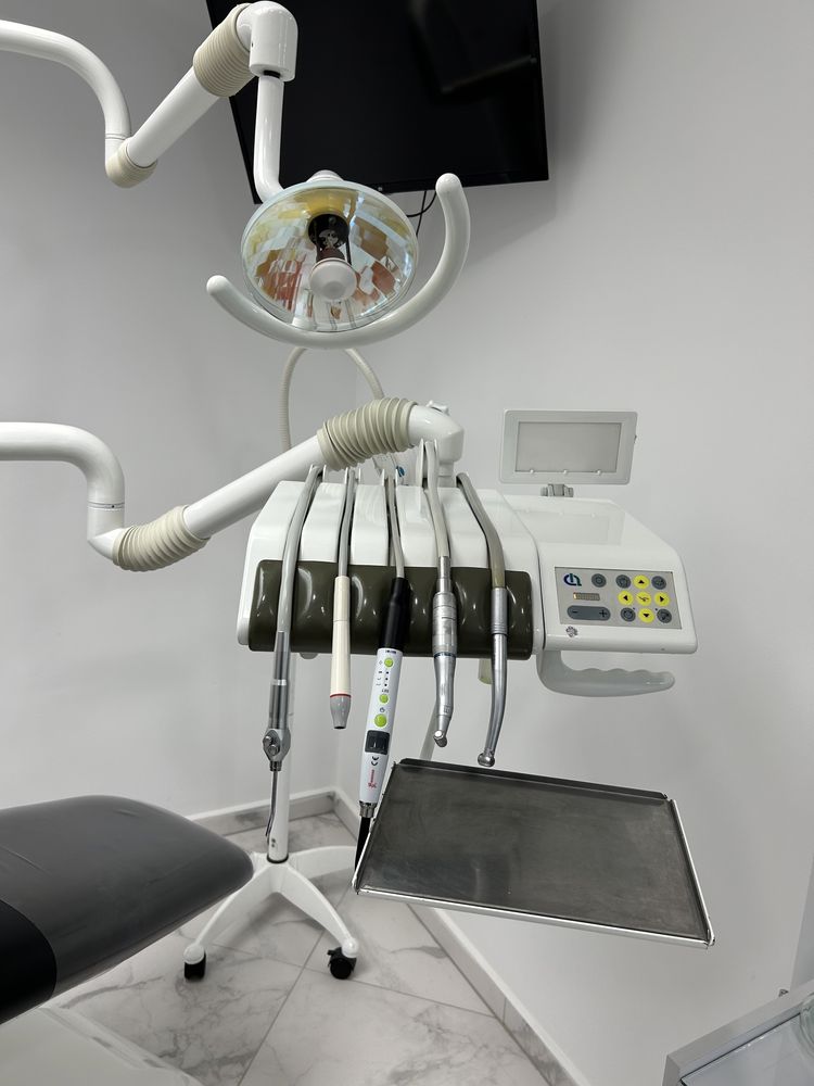 Продам стоматологічну установку
