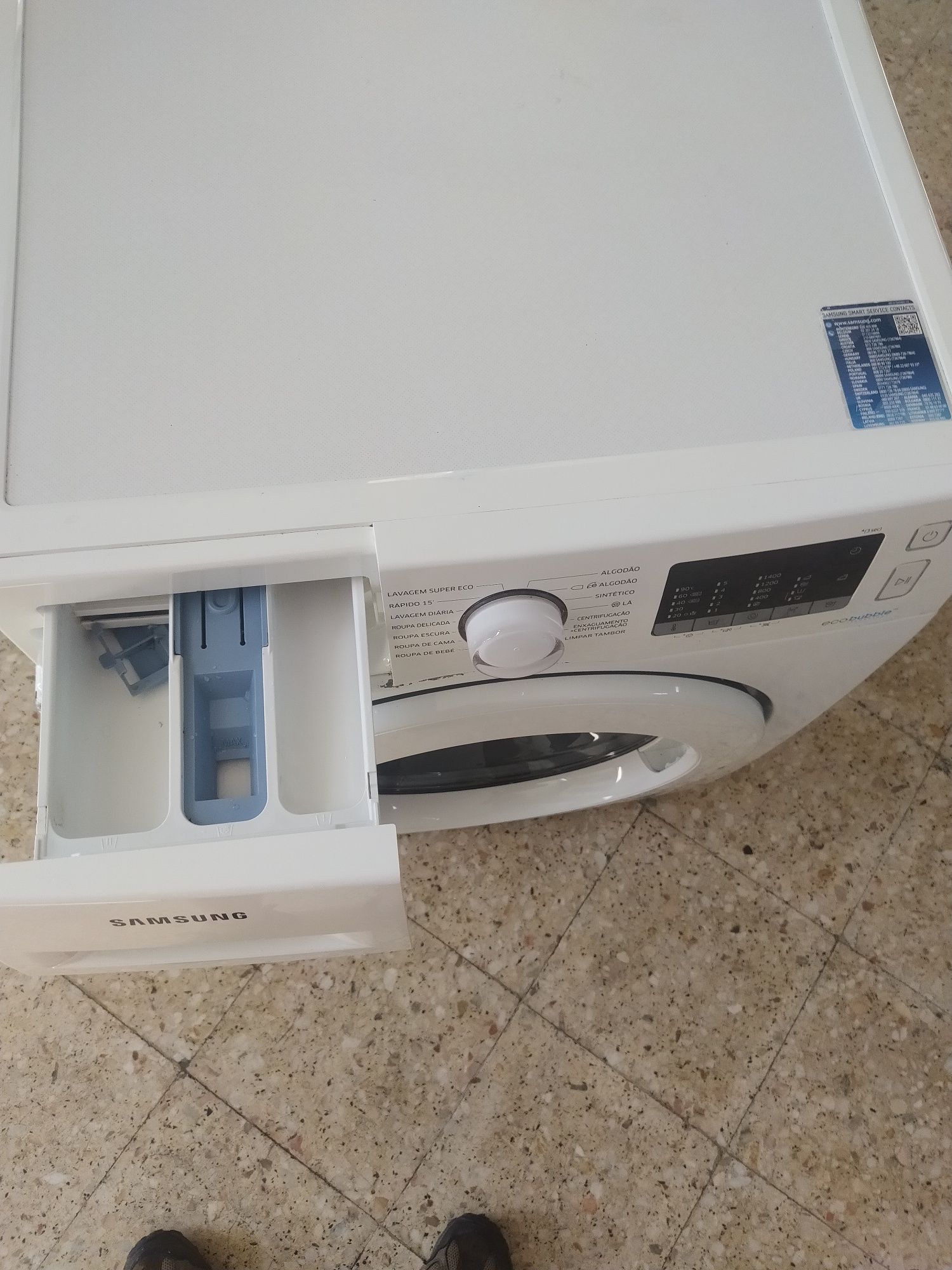 Máquina de lavar roupa Samsung