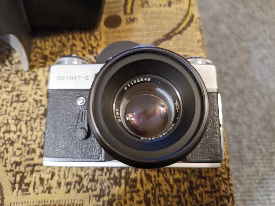 Фотоапарат Зенит Е