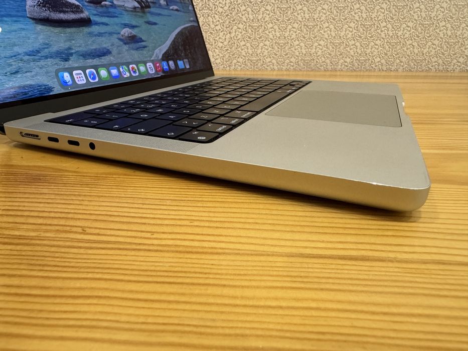 Macbook Pro 14 - M1 Pro - 32GB