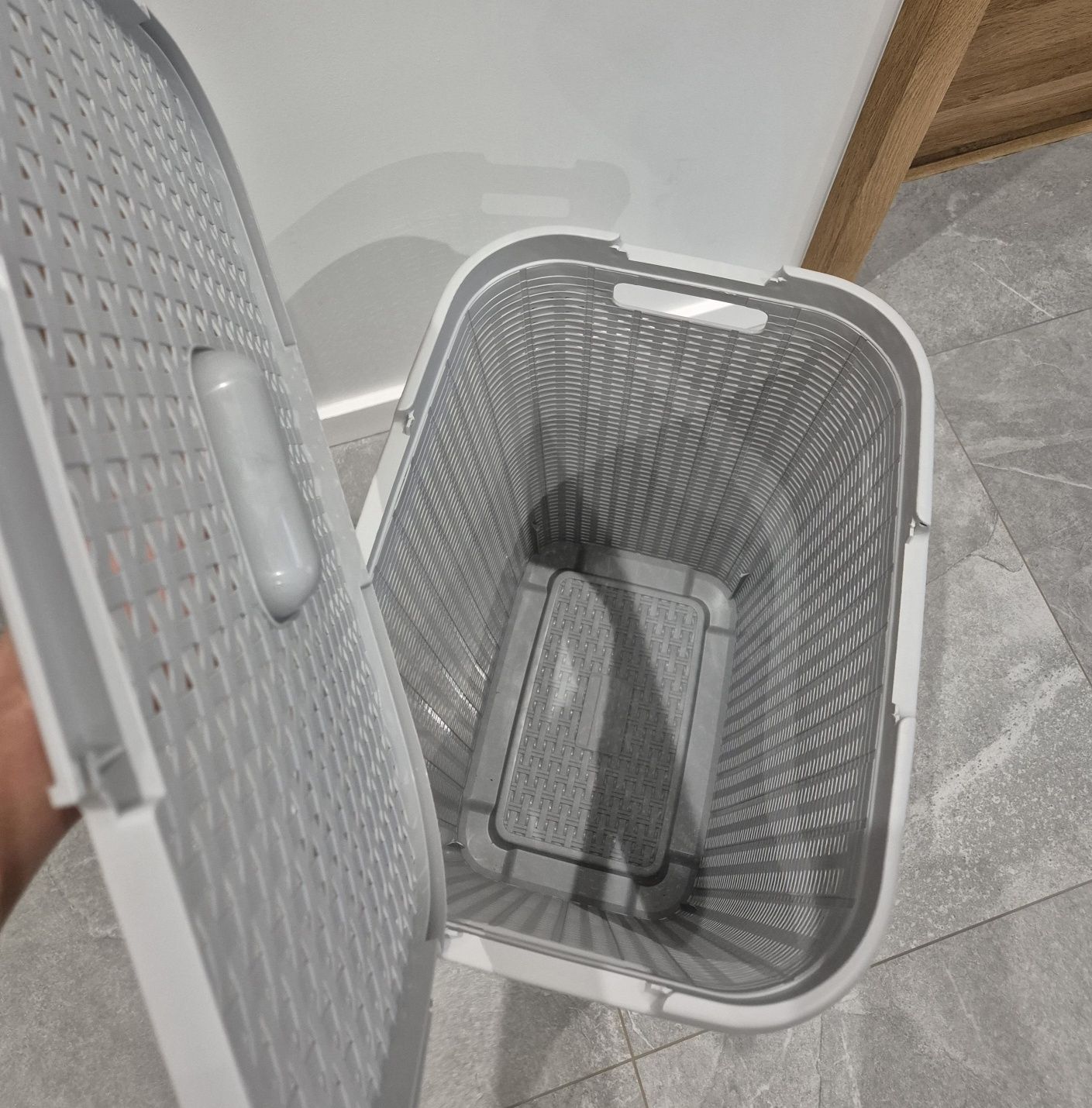 Kosz na pranie Curver 60 l