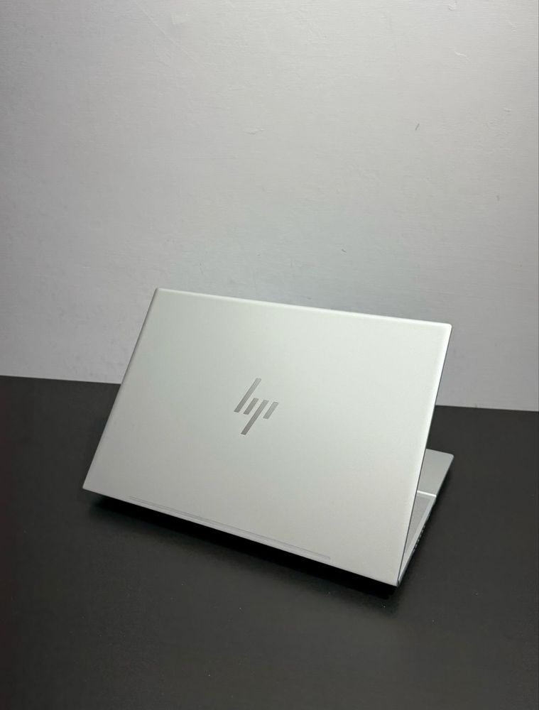 HP Envy 16; 19-13Gen