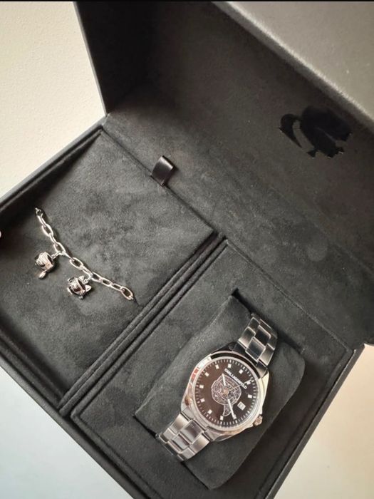 Nowy zegarek z bransoletką w zestawie od Karla Lagerfelda