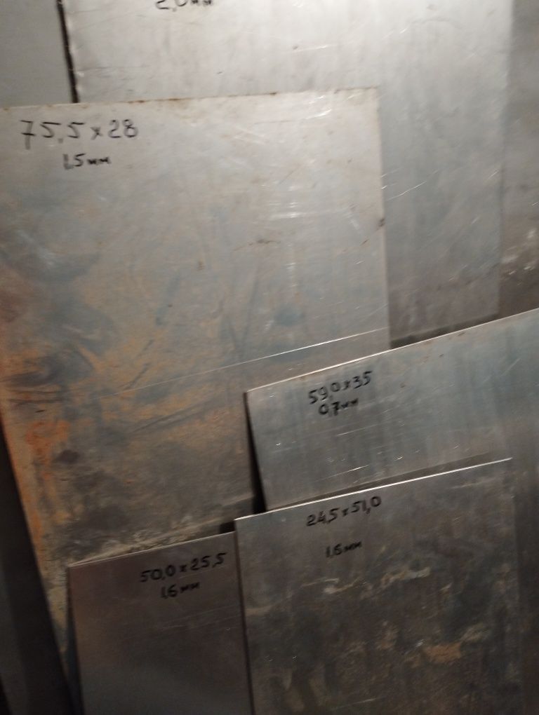 Листовая нержавейка 1.005м.× 0.3м. × 1.2мм.