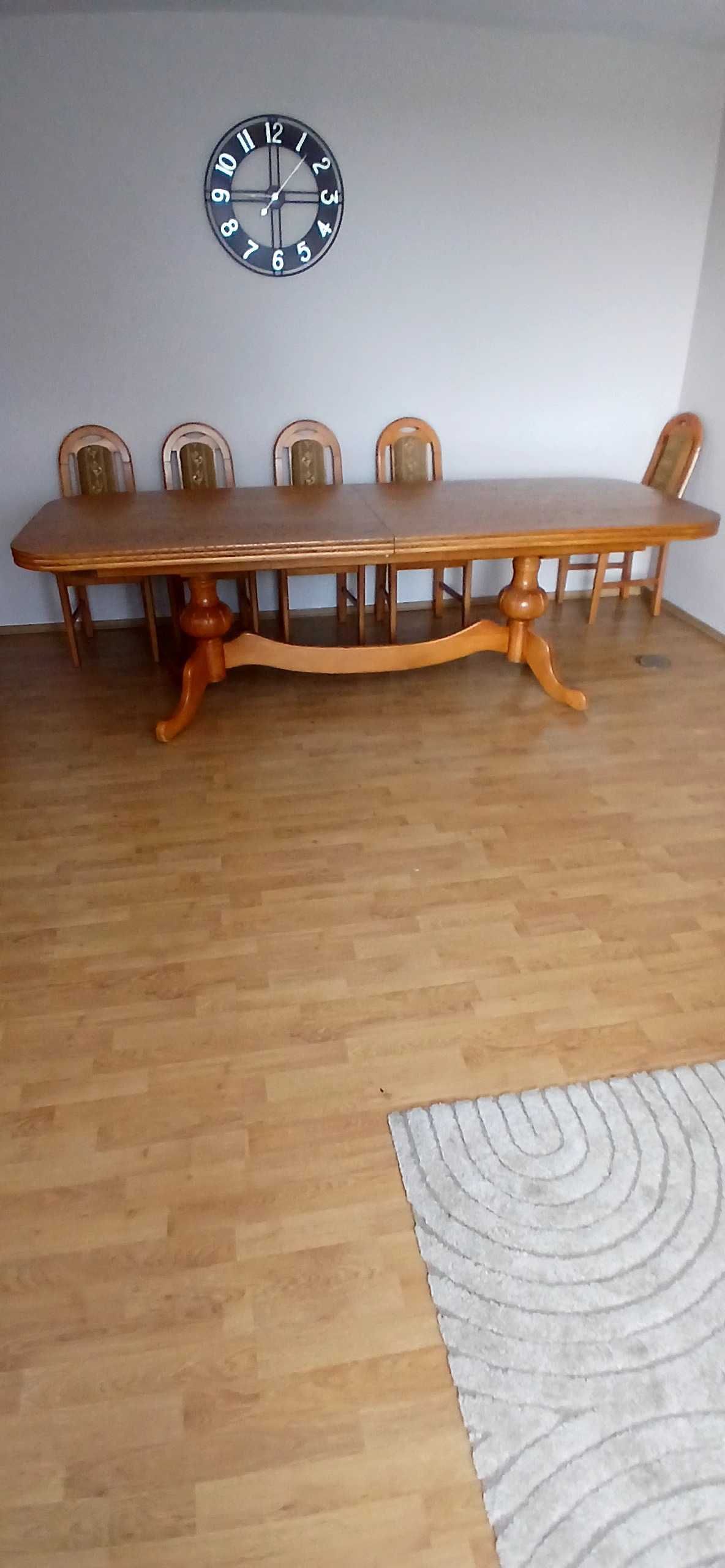Duży dębowy stół + krzesła