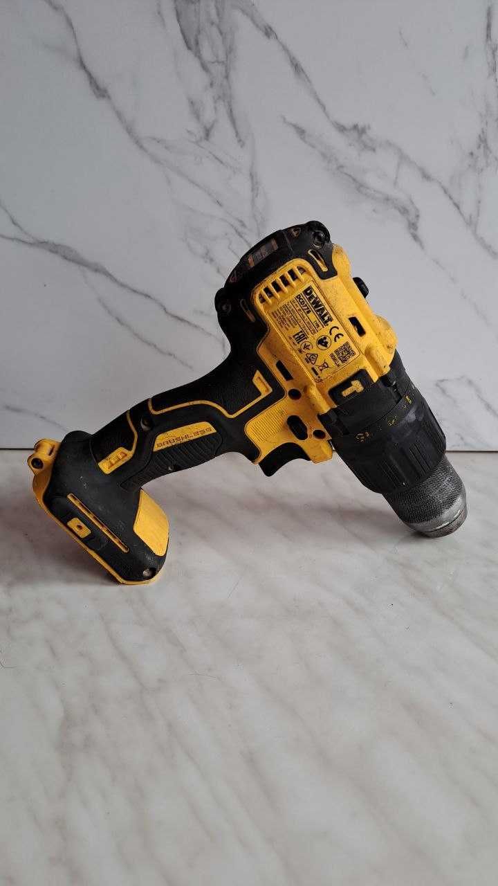 Вживаний інструмент DeWalt DCH 033 та багато іншого