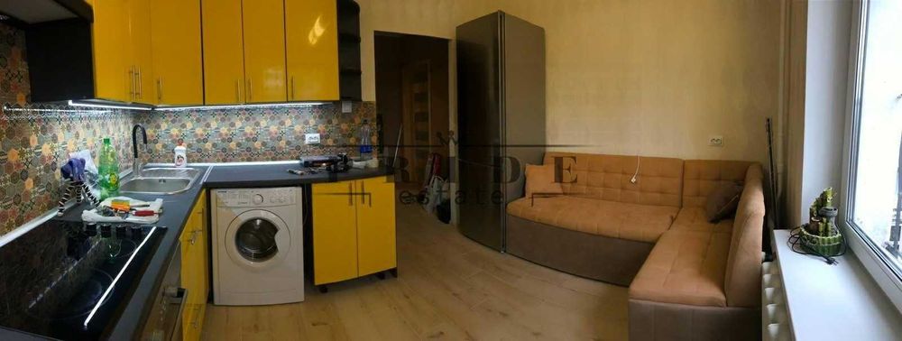 Терміновий продаж 1к квартири вул. Драгоманова 1К