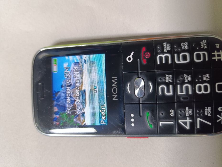 Продам телефон nomi i220