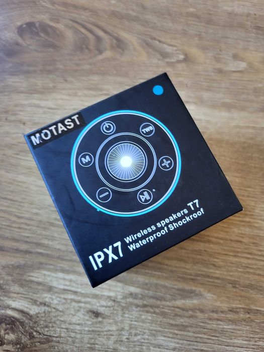 Nowy przenosny glosnik swietlny  Led bluetooth sd bateria 4 godziny