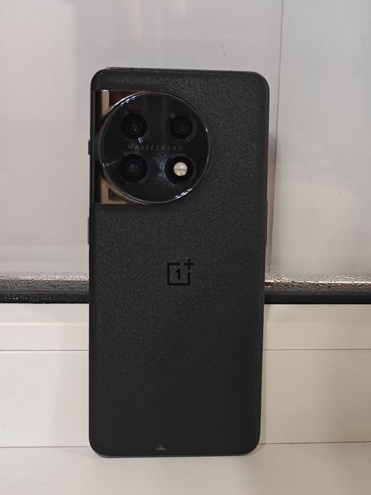 OnePlus 11 / Snapdragon 8Gen2/ 16/256