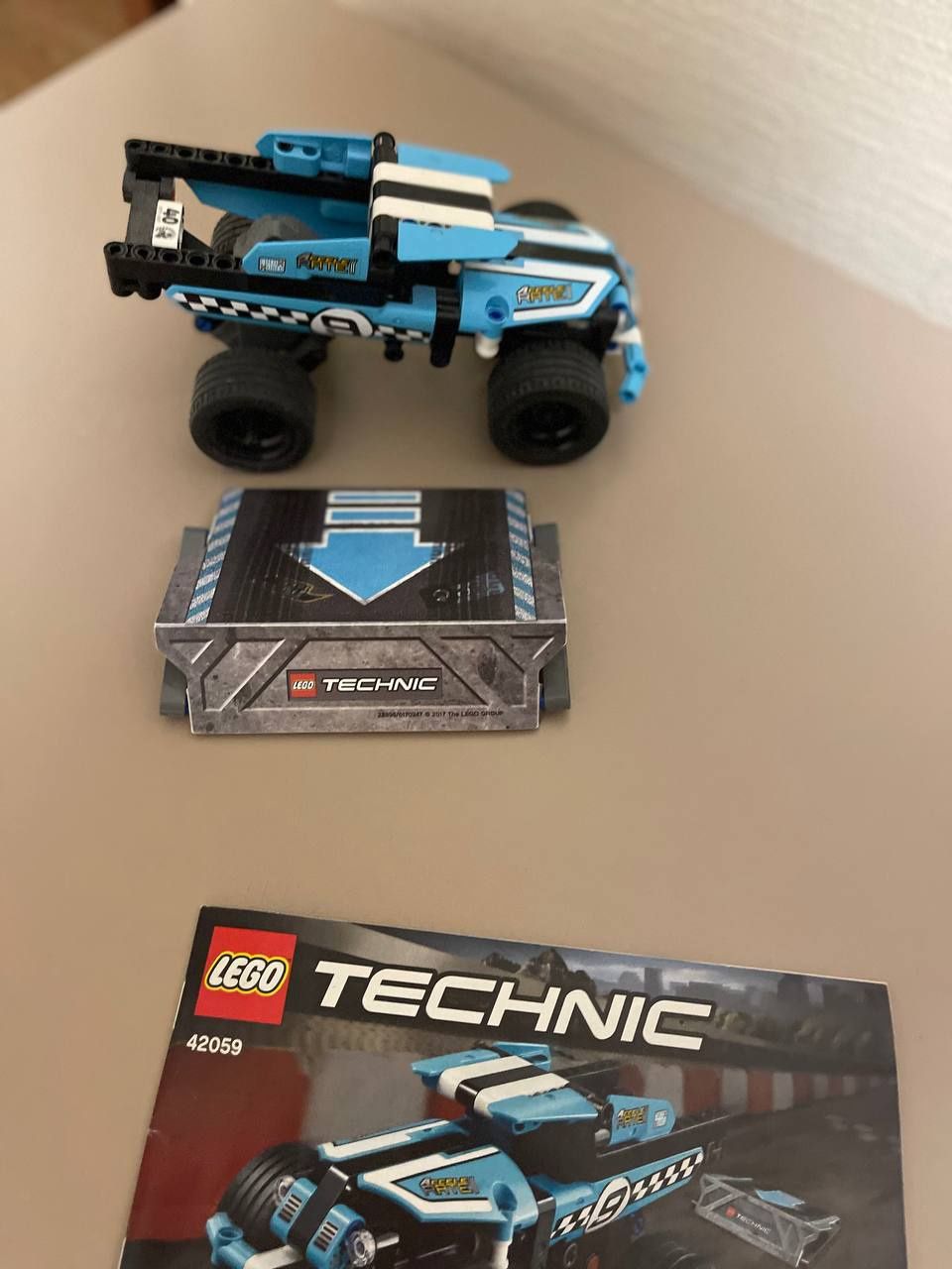 Lego Technic 
42059