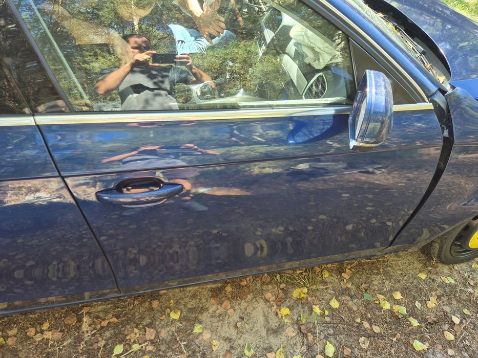 Audi a4 b8 kombi lift LX5Q