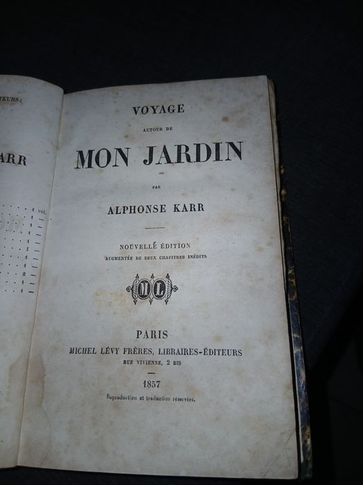 Antigo livro  Mom Jardin Ano 1857