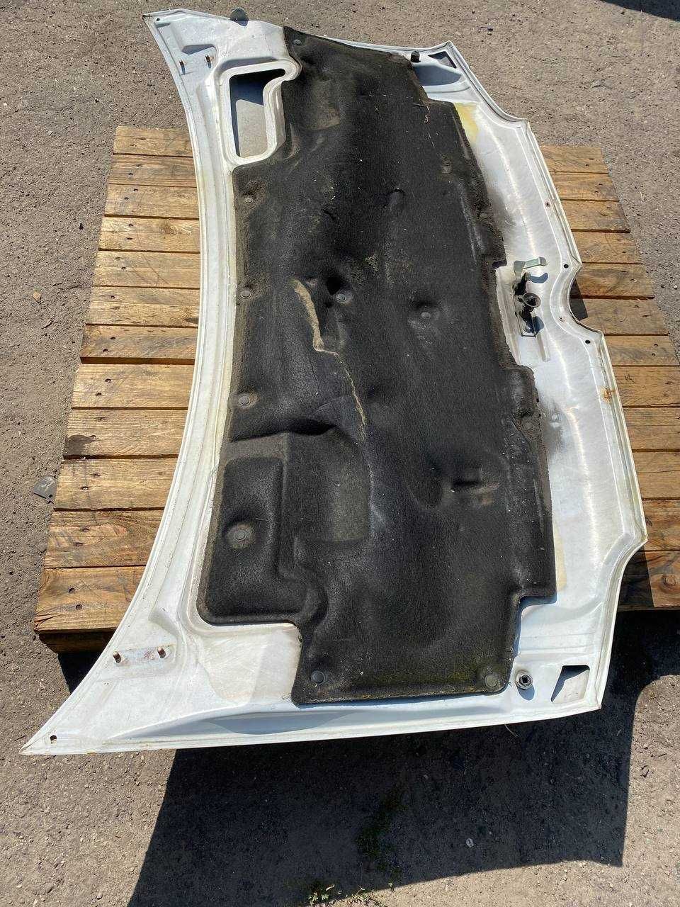 Капот Mercedes Sprinter 901-905 (00-06) 9017500202 мерседес спрінтер