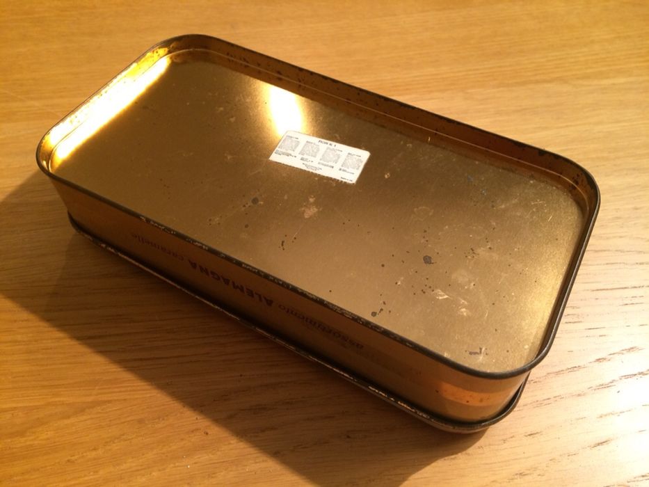 Caixa de lata de caramelos, Alemanha