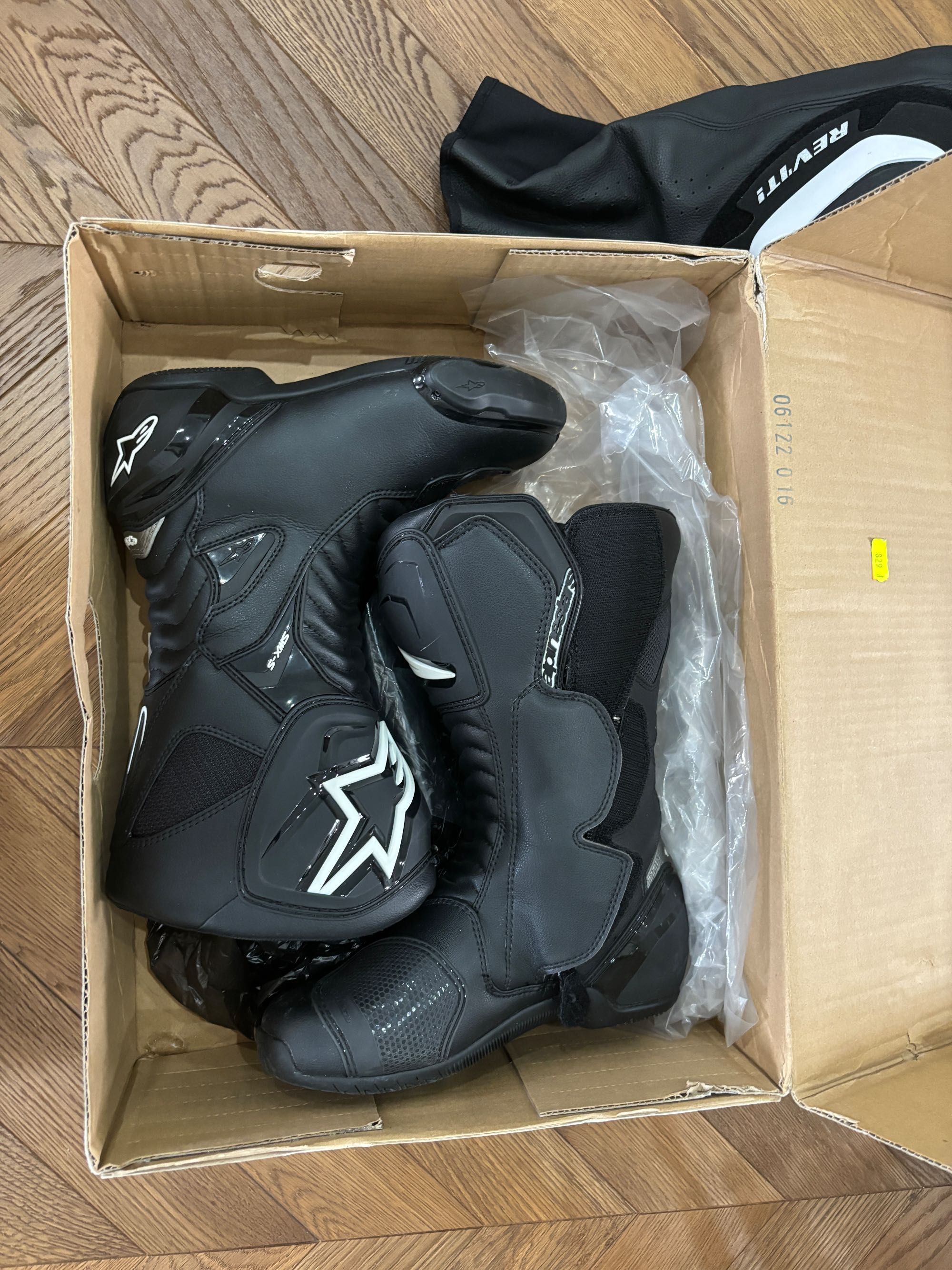 Buty motocyklowe ALPINESTAR stan idealny 36