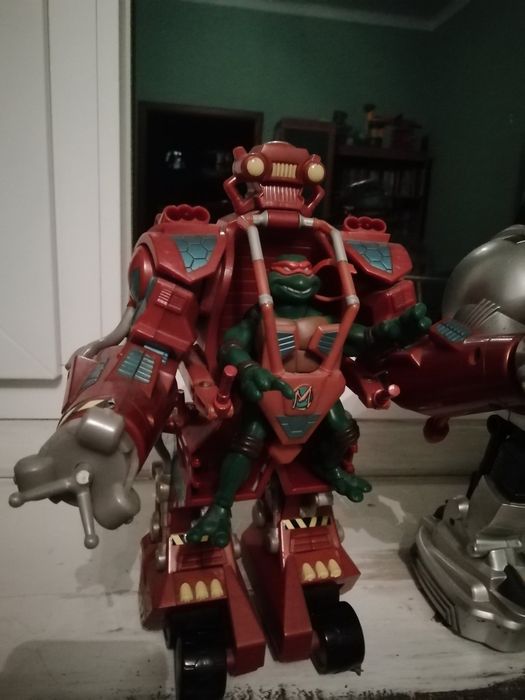 Роботы и другие игрушки