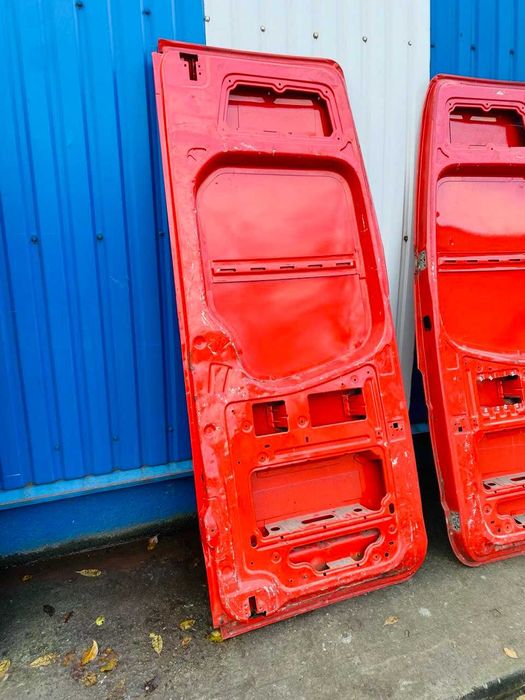 Дверь задняя Спринтер 906 двері задні Крафтер в зборі Sprinter разборк