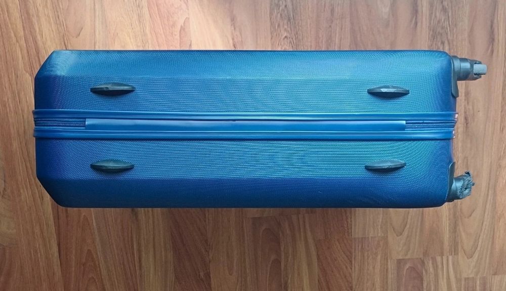 Walizka duża granatowa Puccini