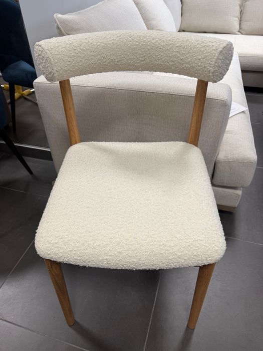 Krzesło tapicerowane Bouclé Cleo